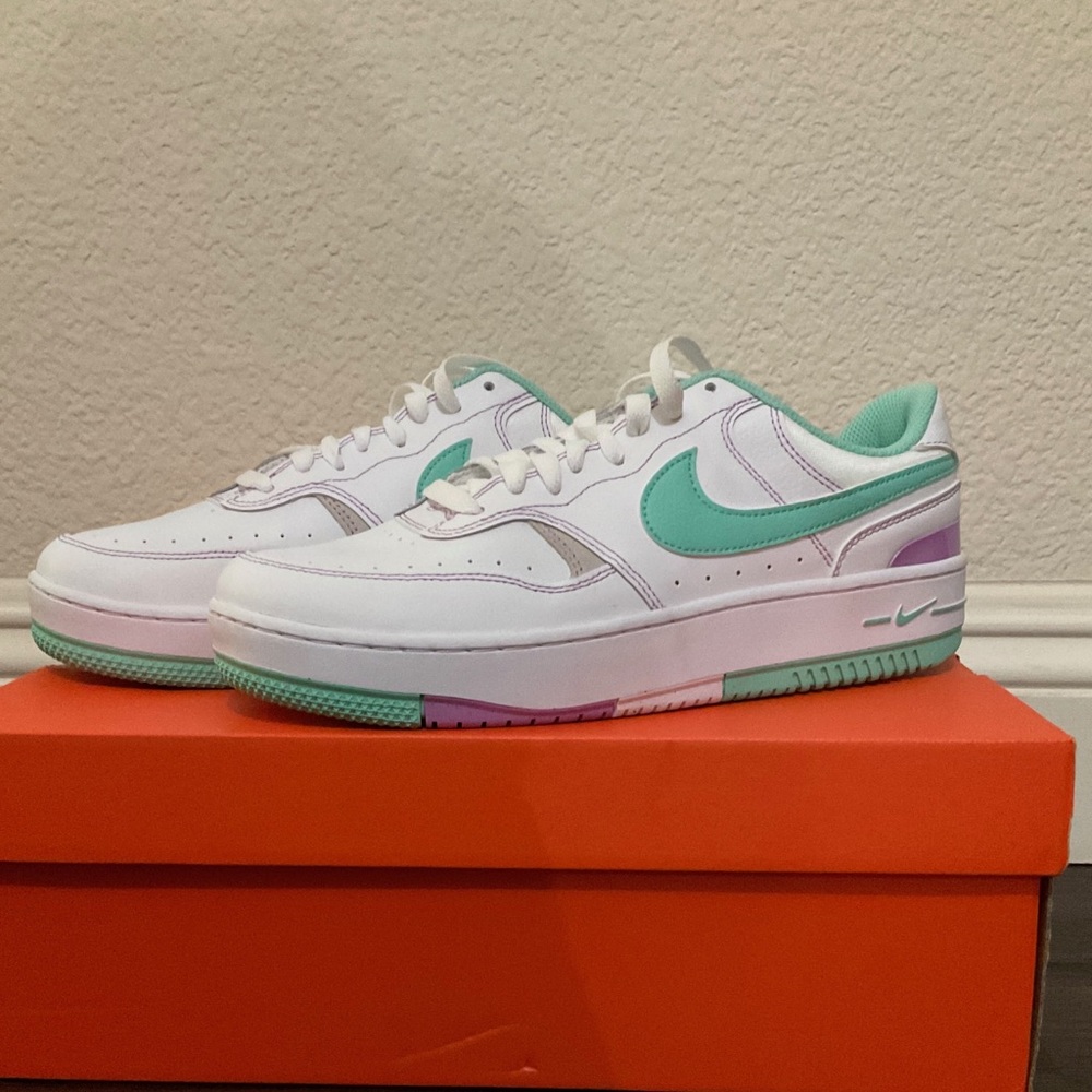Nike Force
